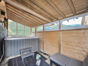 Hebergement Five-Bedroom Holiday Home in Rigarda : photos des chambres