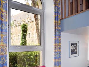 Appartement 0-Bedroom Apartment in Treguier : Studio