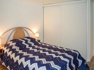 Appartement 0-Bedroom Apartment in Treguier : photos des chambres