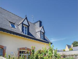 Appartement Two-Bedroom Apartment in Treguier : photos des chambres