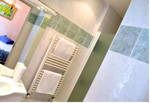 Hotel L'Auberge Provencale : photos des chambres