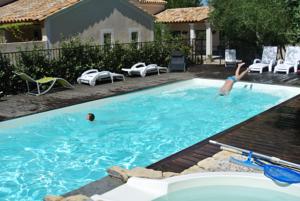 Hebergement La Bastide des Oliviers : photos des chambres
