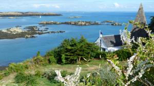 Hebergement Mobil-Home Camping 5* piscine a 500 m de la mer : photos des chambres