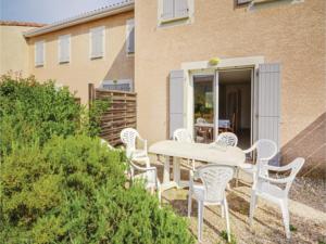 Hebergement Three-Bedroom Holiday Home in Calvisson : Maison de Vacances de 3 Chambres 