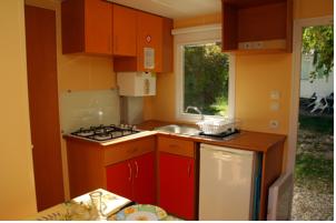 Hebergement Camping La Ferme de Castellane : photos des chambres