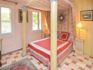 Hebergement Holiday Home Cornillon Confoux 08 : photos des chambres