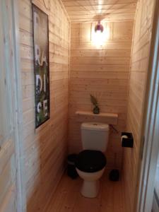 Chambres d'hotes/B&B Les Cabanes de Gros Bois : photos des chambres