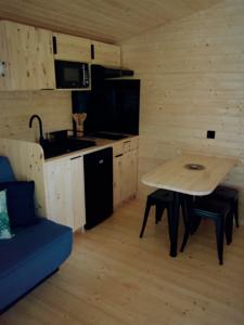 Chambres d'hotes/B&B Les Cabanes de Gros Bois : photos des chambres