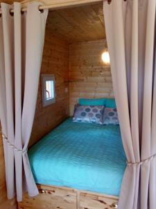 Chambres d'hotes/B&B Les Cabanes de Gros Bois : photos des chambres