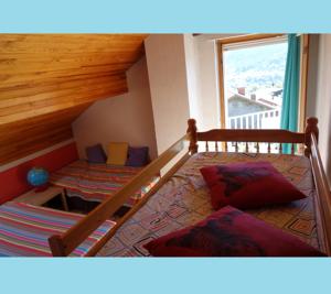 Hebergement Aux Balcons Des Xettes : photos des chambres