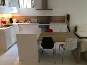 Appartement 12 Rue de la Petite Bourgade : Appartement