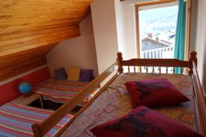 Hebergement Aux Balcons Des Xettes : photos des chambres