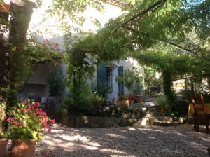 Chambres d'hotes/B&B Chambres d'hote Le Vieux Mas : photos des chambres