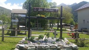Hebergement Camping les Auches : photos des chambres