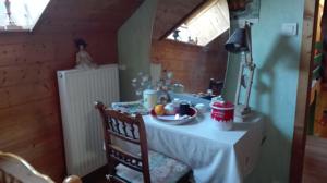 Hebergement Chambre spacieuse au coeur des vosges saonoises : Chambre Lit King-Size ou Lits Jumeaux Supérieure