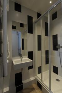 Auberge de jeunesse The 3 Ducks Eiffel Tower by Hiphophostels : photos des chambres