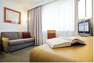 Hotel Novotel Geneve Aeroport France : photos des chambres