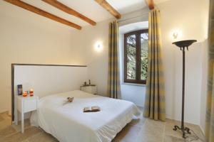 Chambres d'hotes/B&B Chateau de Montfroc : photos des chambres
