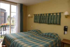 Grand Hotel Terminus Reine : Chambre Lits Jumeaux Standard avec Douche