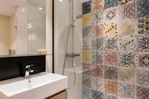 Hotel The Originals Paris Maison Montmartre (ex Qualys-Hotel) : photos des chambres