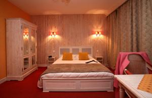 Hotel La Grande Bruyere : photos des chambres