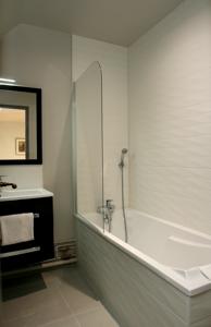 Hotel La Grande Bruyere : photos des chambres