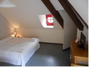 Hotel Residence du Rougier : Chambre Triple