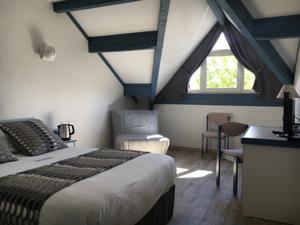 Hotel Pedagogique Coeur d'Apcher : Chambre Triple