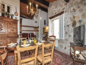 Hebergement Two-Bedroom Holiday Home in Vernet Les Bains : photos des chambres