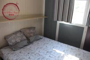 Hebergement Camping Les Chenes Rouges : photos des chambres