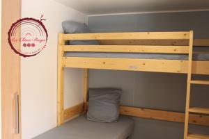 Hebergement Camping Les Chenes Rouges : photos des chambres