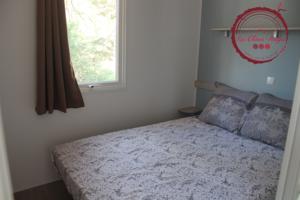 Hebergement Camping Les Chenes Rouges : photos des chambres