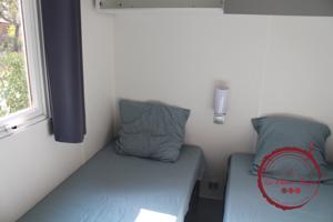 Hebergement Camping Les Chenes Rouges : photos des chambres