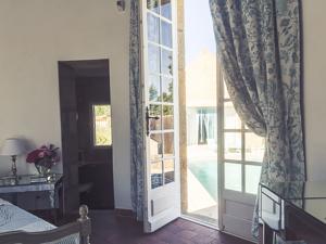 Hebergement Manoir avec piscine privee : photos des chambres