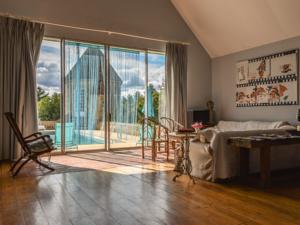Hebergement Manoir avec piscine privee : photos des chambres
