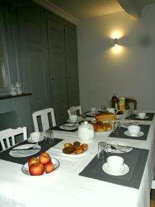 Chambres d'hotes/B&B LE GRENIER DES GONES : photos des chambres