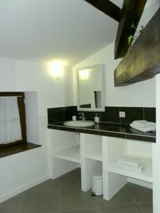 Chambres d'hotes/B&B LE GRENIER DES GONES : photos des chambres