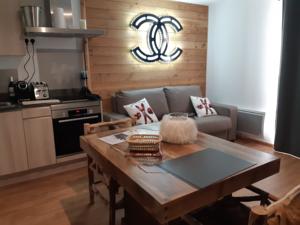 Appartement Le Grizzly Luxe Location : Studio