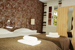Hotel Auberge Le Romarin : Chambre Lits Jumeaux Standard - Vue sur Montagne