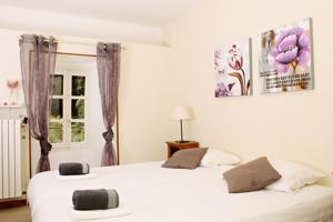 Hotel Auberge Le Romarin : Suite Junior - Vue sur Montagne