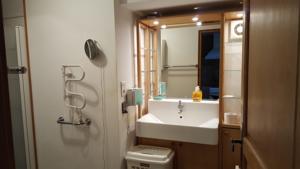 Appartement La Mejanenque : photos des chambres