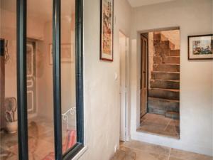 Hebergement Four-Bedroom Holiday Home in Chamaret : photos des chambres