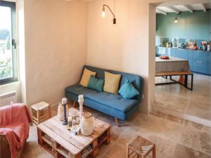 Hebergement Four-Bedroom Holiday Home in Chamaret : photos des chambres