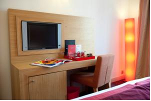 Westside Arc de Triomphe Hotel : Chambre Double Classique avec Accès Gratuit à la Piscine