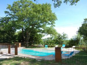 Hebergement Le Garric : Maison de Vacances 4 Chambres