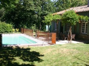 Hebergement Le Garric : photos des chambres