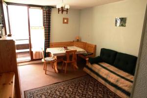 Appartement Studio 4 pers. 3 min a pied du centre-village 69557 : Studio