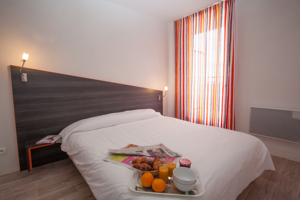 Hebergement Adonis Paris Sud : photos des chambres