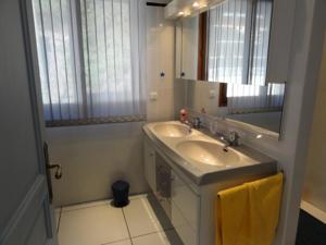Appartement Chalet 7 pieces 18 pers vue exceptionnelle, classe 5* en meuble de tourisme et espace balneo detente sportif 79104 : photos des chambres