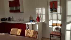 Appartement T2 SUR LES PLACES : photos des chambres